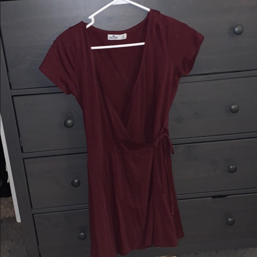 Hollister rap tie dress. WORN ONCE